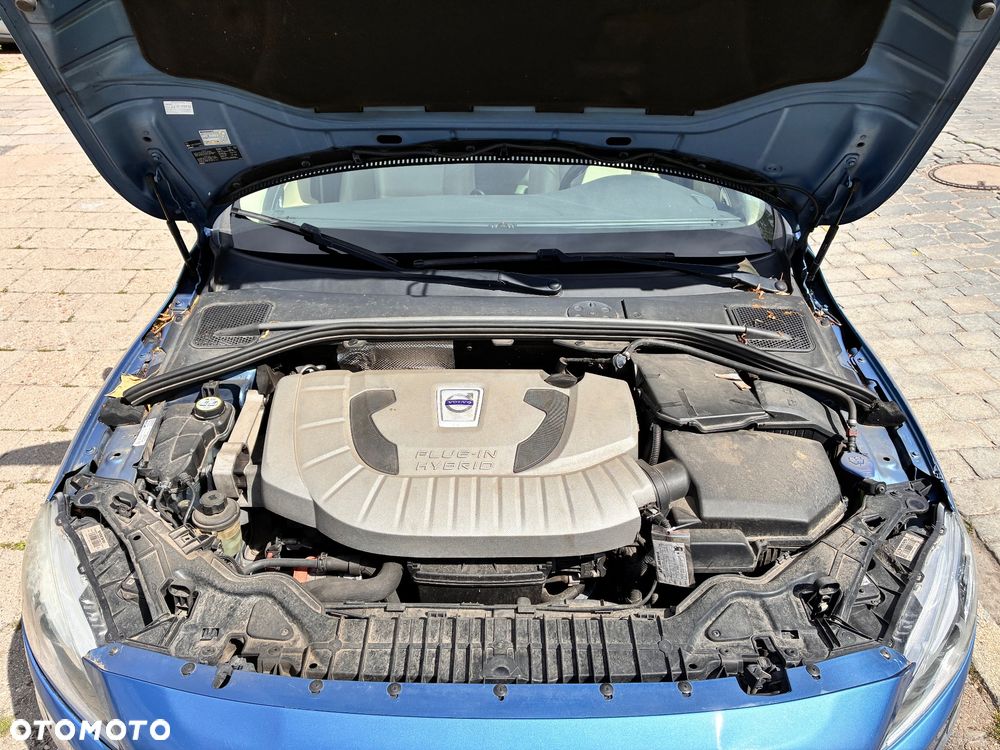 Volvo V60 D6 AWD Plug-in Hybrid Summum - 5