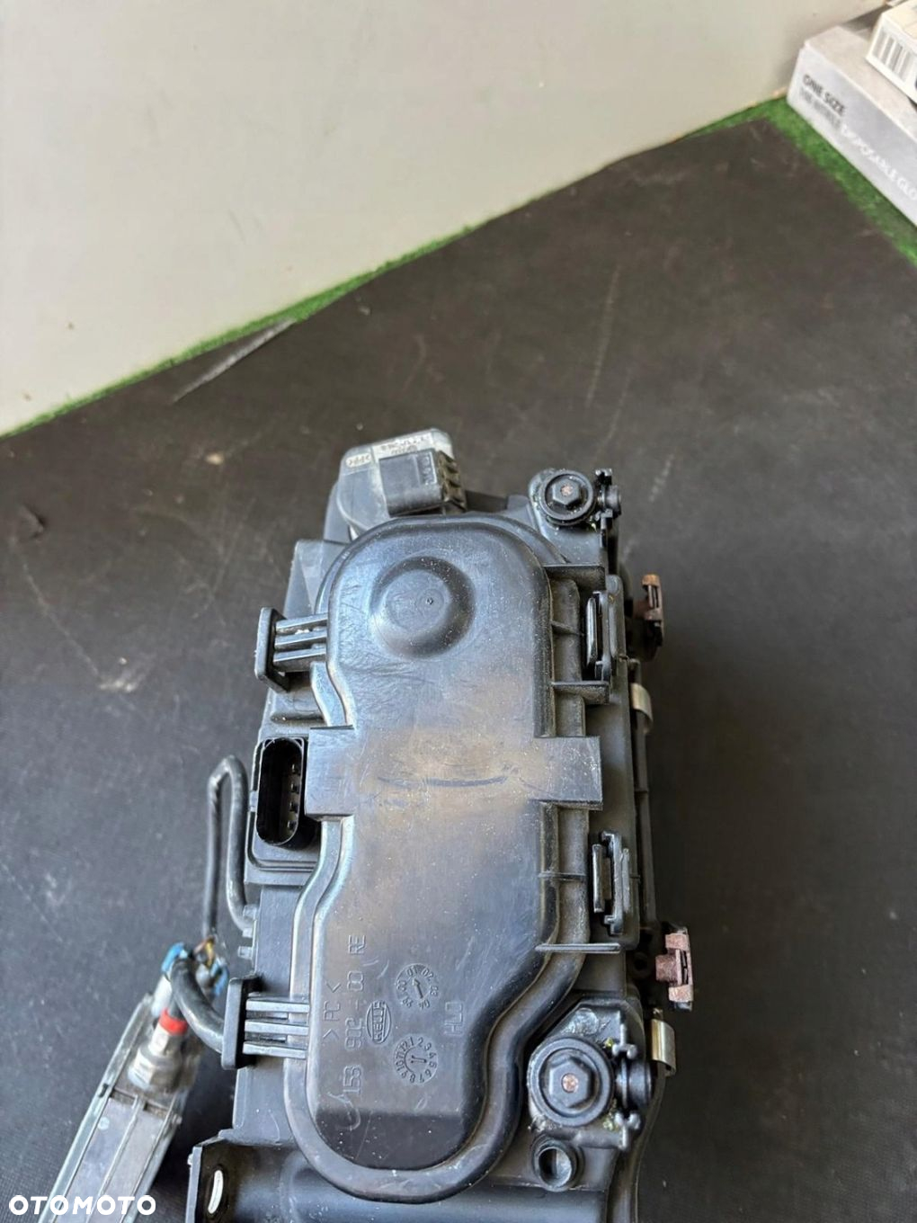 LAMPA PRAWA REFLERTOR PRAWY AUDI A3 8L S3 XENON KSENON HELLA KOMPLETNA EU - 8