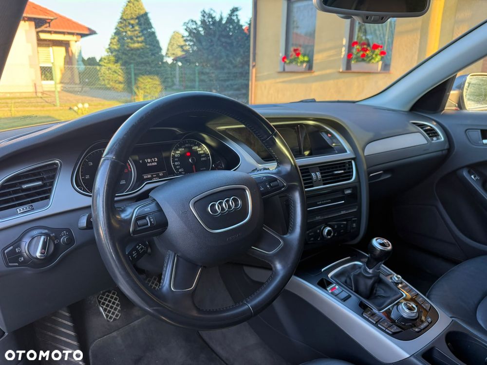 Audi A4 Avant 2.0 TDI - 11
