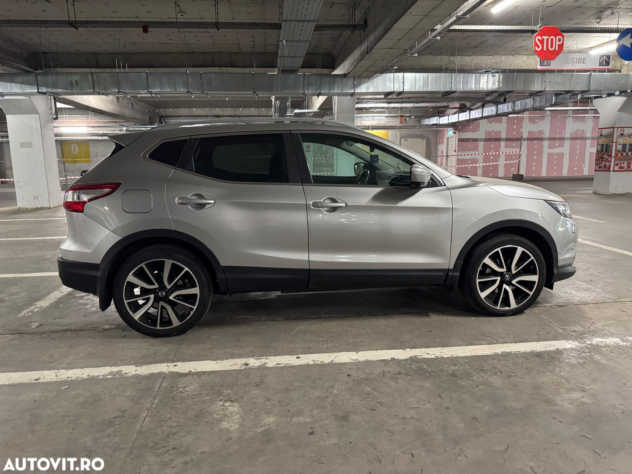Nissan Qashqai 1.6 DCI Start/Stop X-TRONIC Tekna - 7
