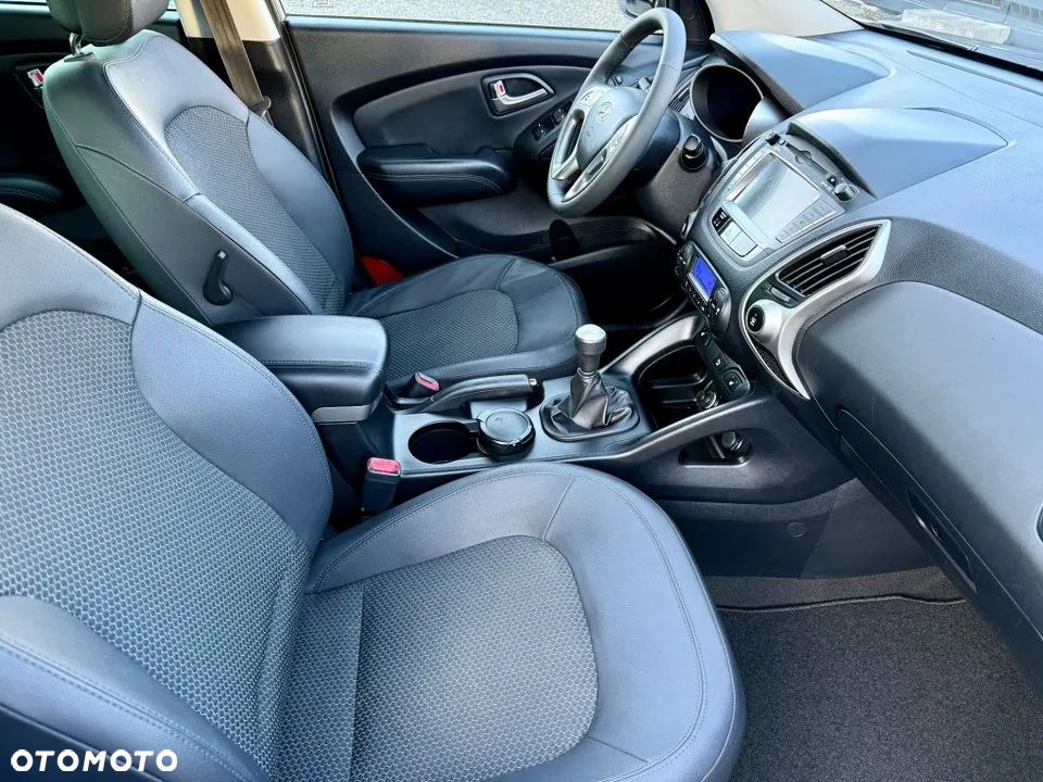 Hyundai ix35 2.0 4WD Premium - 27