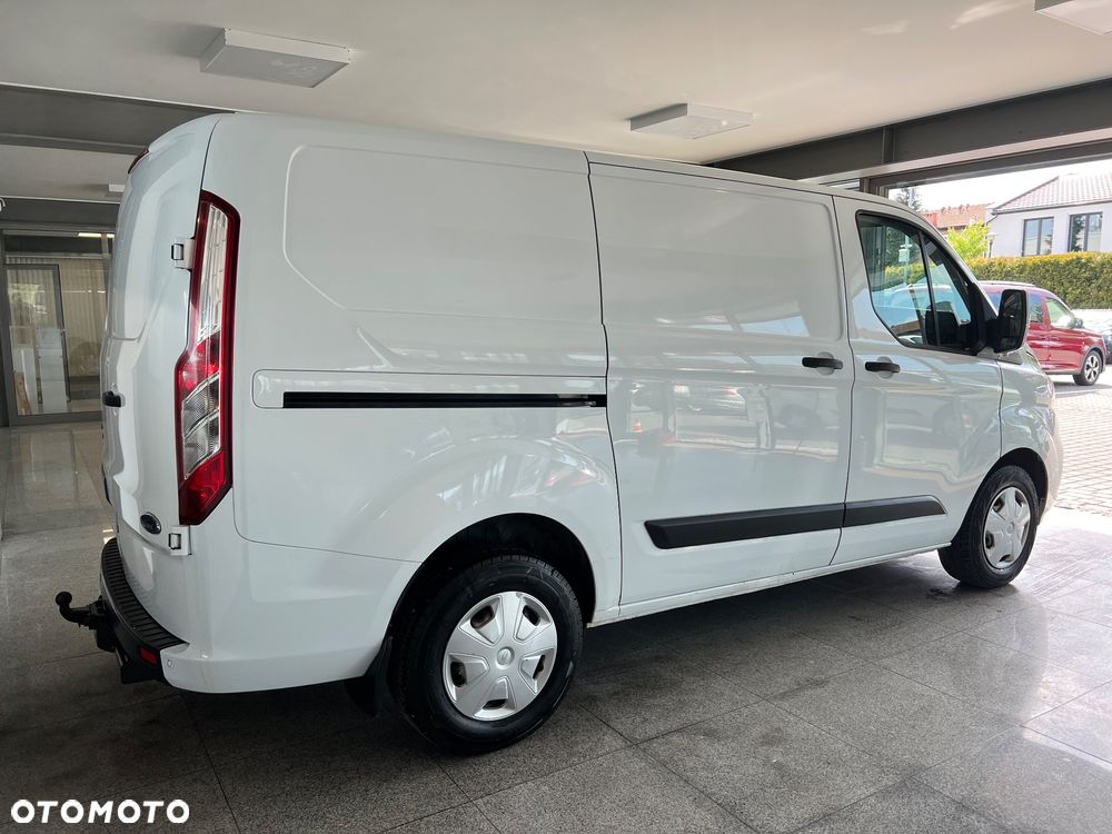 Ford transit custom - 16