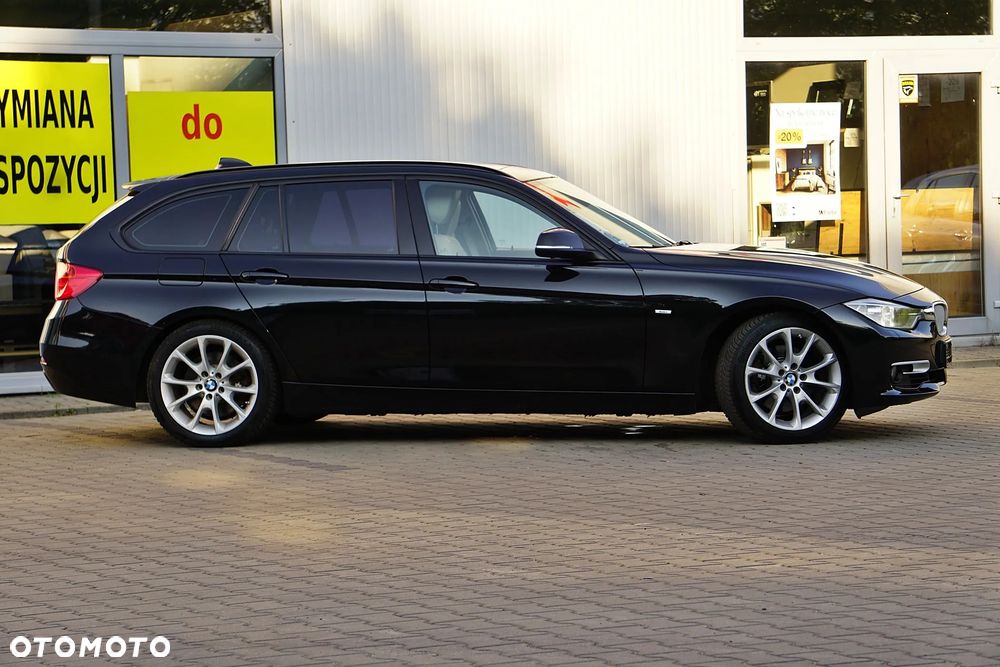 BMW Seria 3 330d Modern Line - 12