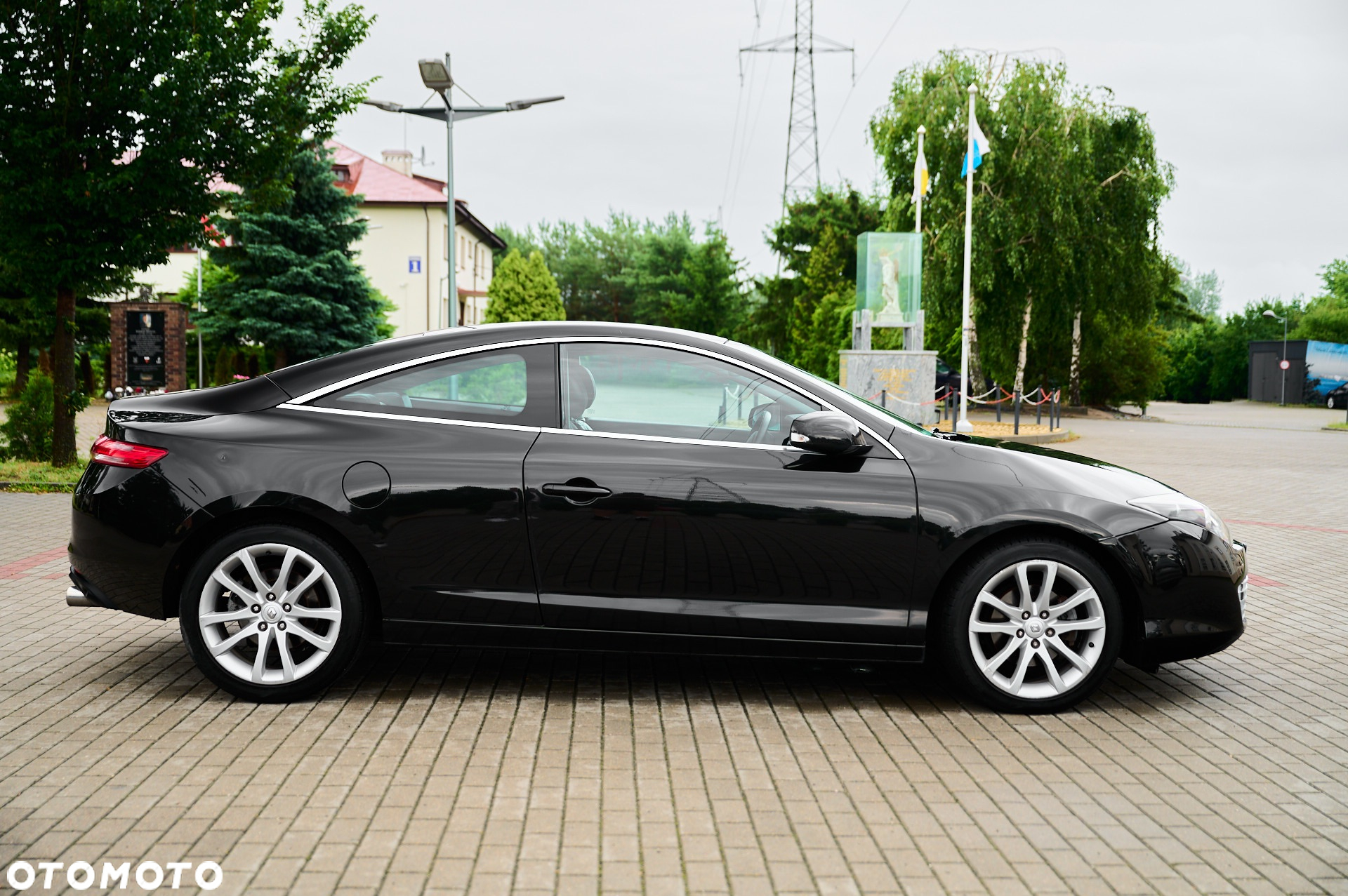 Renault Laguna Coupe dCi 150 FAP - 15