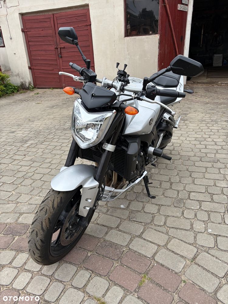 Yamaha FZ - 1