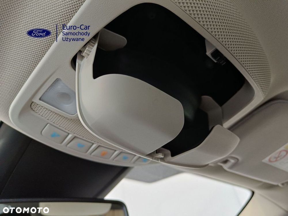 Ford S-Max 2.5 Duratec FHEV TITANIUM - 27