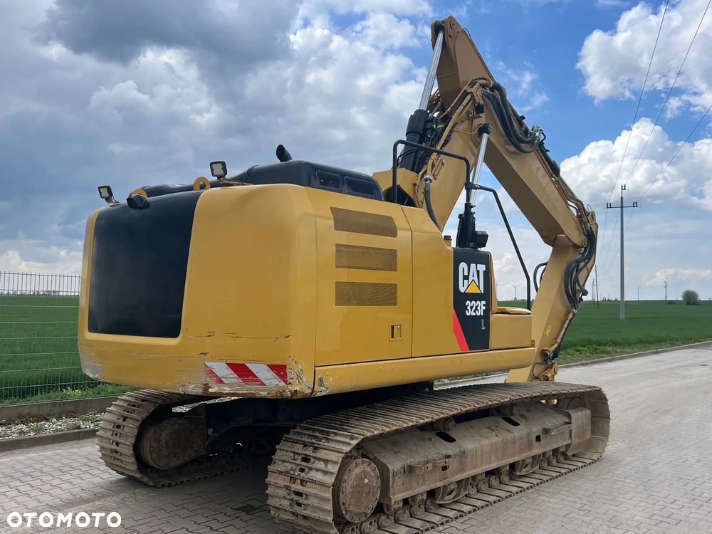 Caterpillar CAT 323FL koparka gąsienicowa - 17
