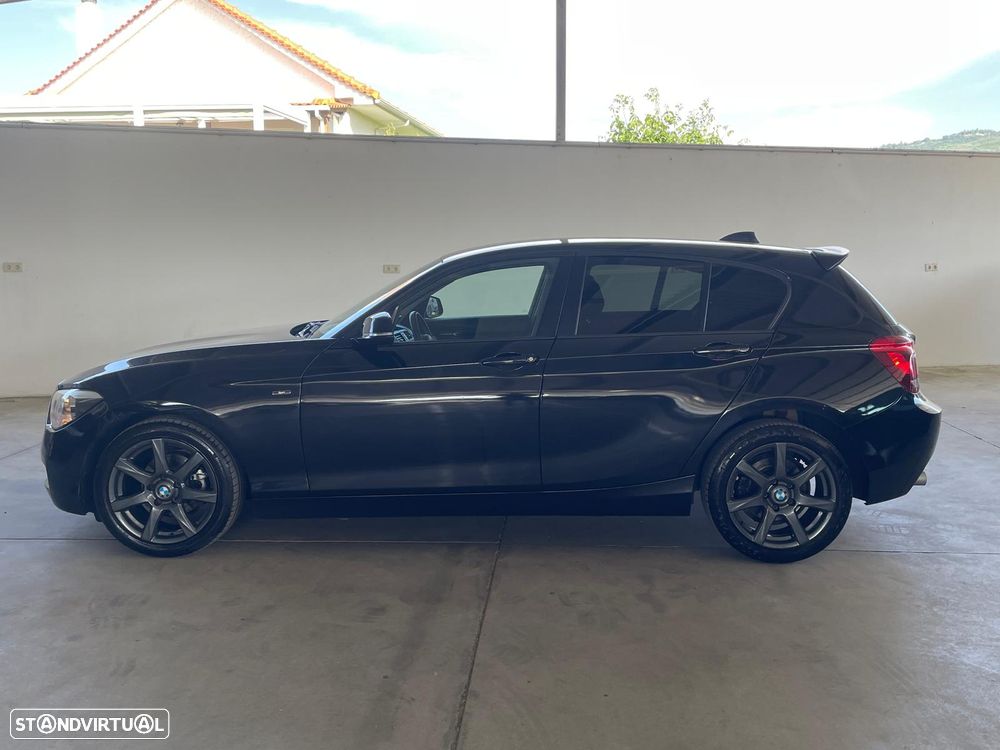BMW 116 d Sport Line - 2