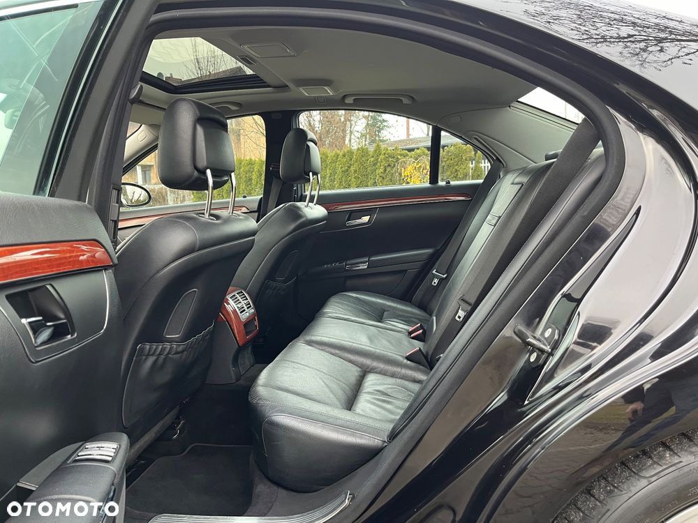 Mercedes-Benz Klasa S 320 CDI DPF 7G-TRONIC - 24