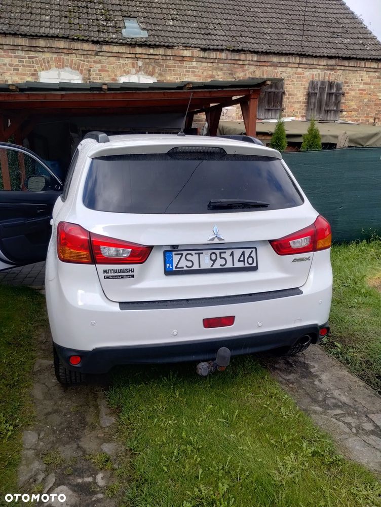 Mitsubishi Asx 2012 photo 3