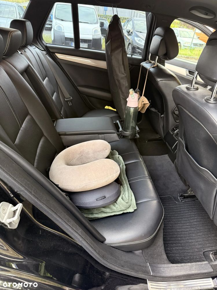 Mercedes-Benz Klasa C 250 CDI DPF Automatik BlueEFFICIENCY Avantgarde - 16
