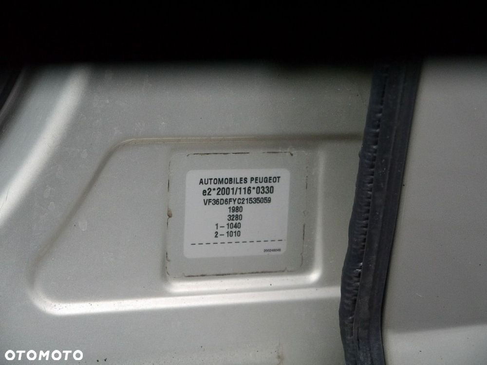 Peugeot 407 - 30