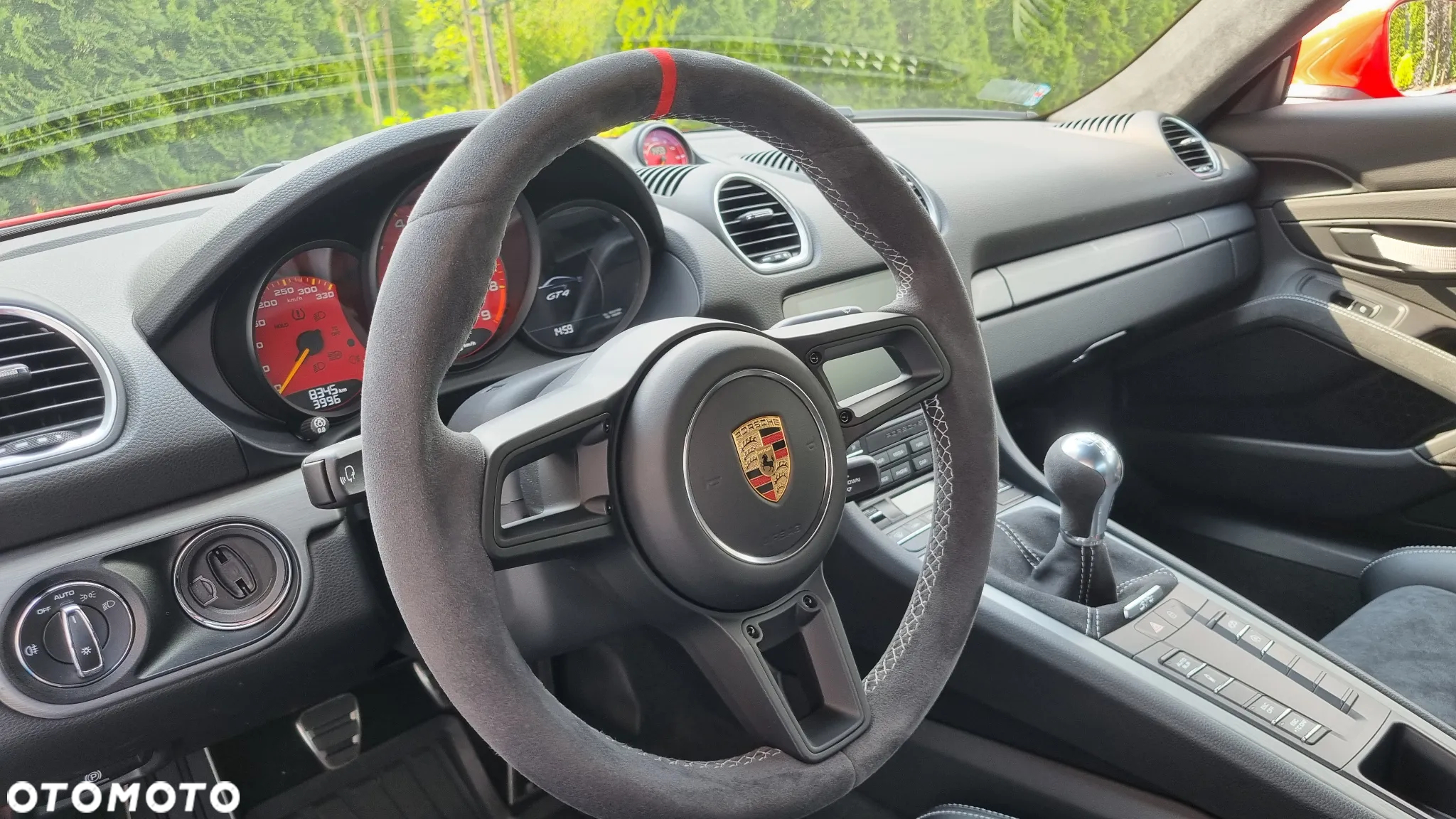 Porsche 718 Cayman GPF GT4 - 33