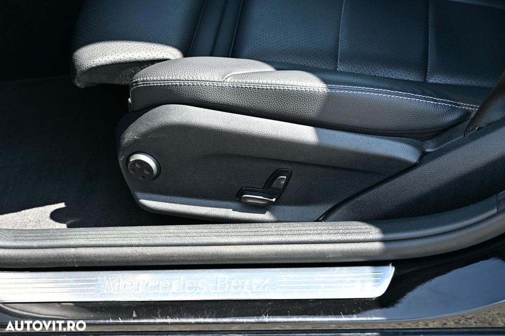 Mercedes-Benz C - 26