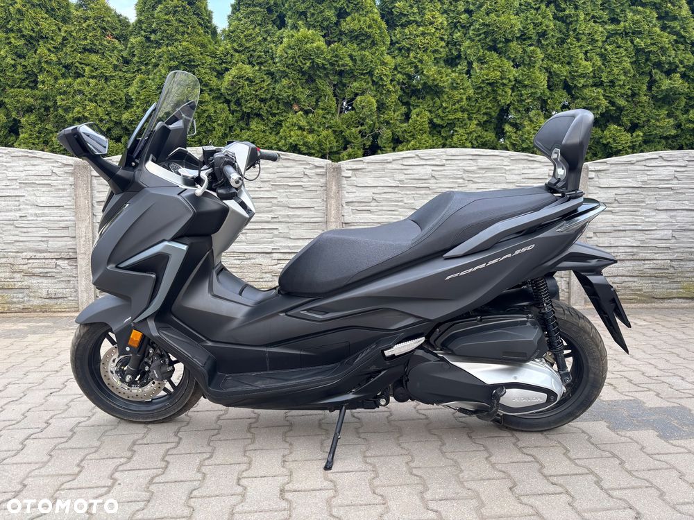 Honda NSS - 2