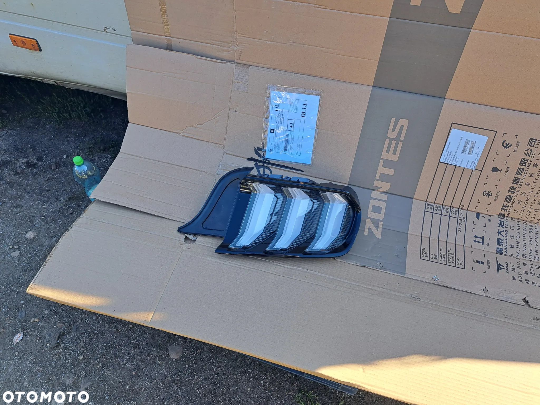 Lampa prawa tylna tył Ford Mustang VI MK-6 Lift S550 JR3B-13B504-BH Lampa prawy tył Ford Mustang MK-6 VI Lift - 1