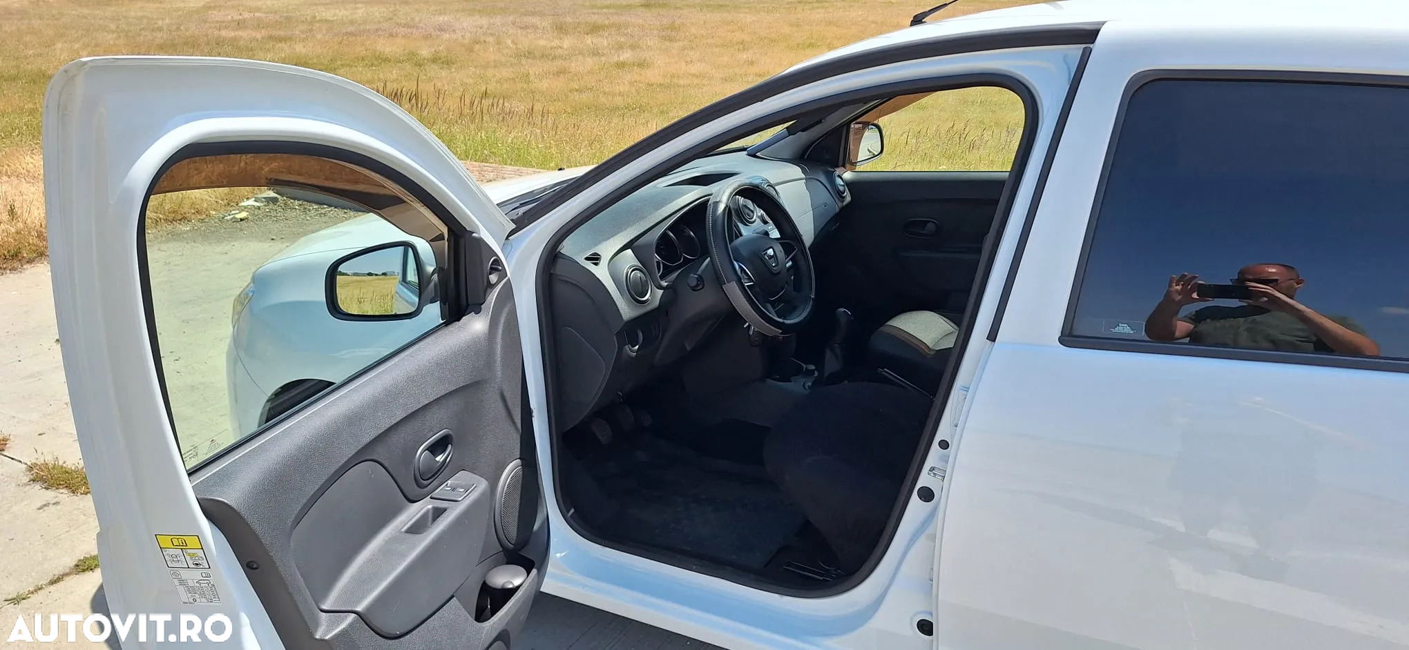 Dacia Logan 1.0 SCe Ambiance - 6
