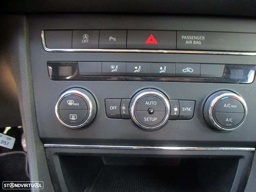 SEAT Leon ST 1.6 TDI Style Ecomotive - 18