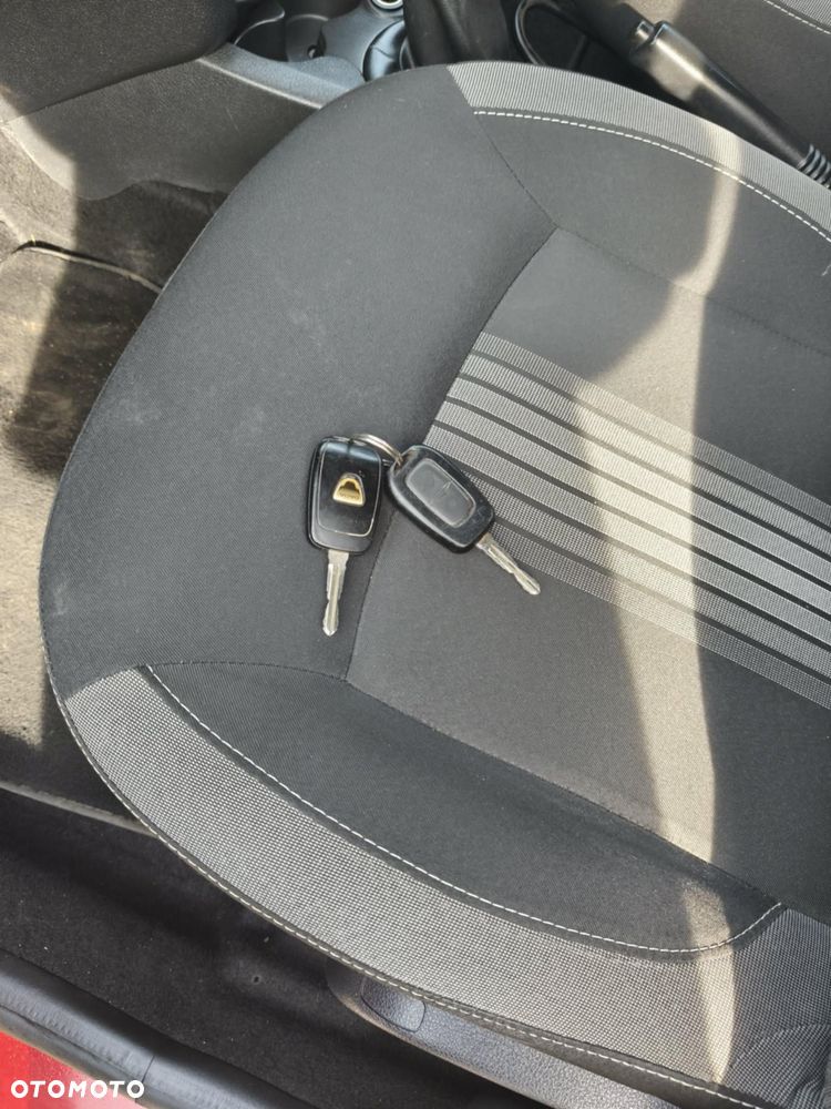 Dacia Sandero Stepway ver-1-0-sce-open - 8