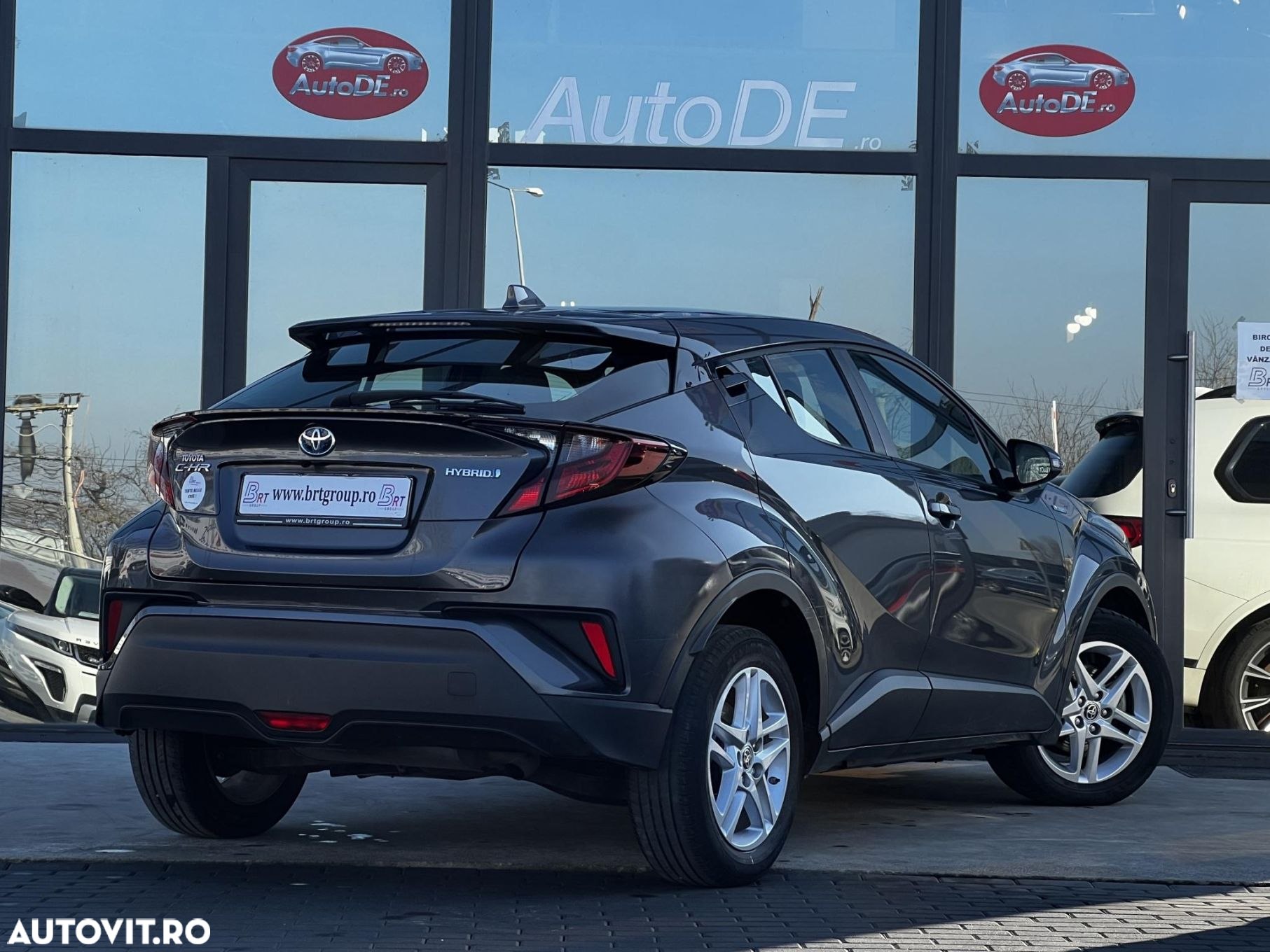 Toyota C-HR - 4