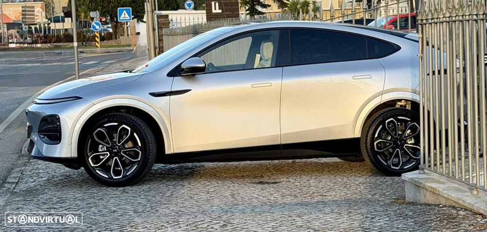 Xpeng G6 80.8 kWh Long Range - 5