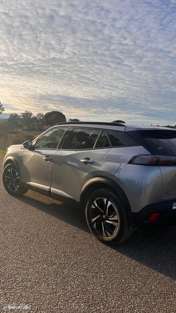 Peugeot e-2008 50 kWh Active Pack - 2