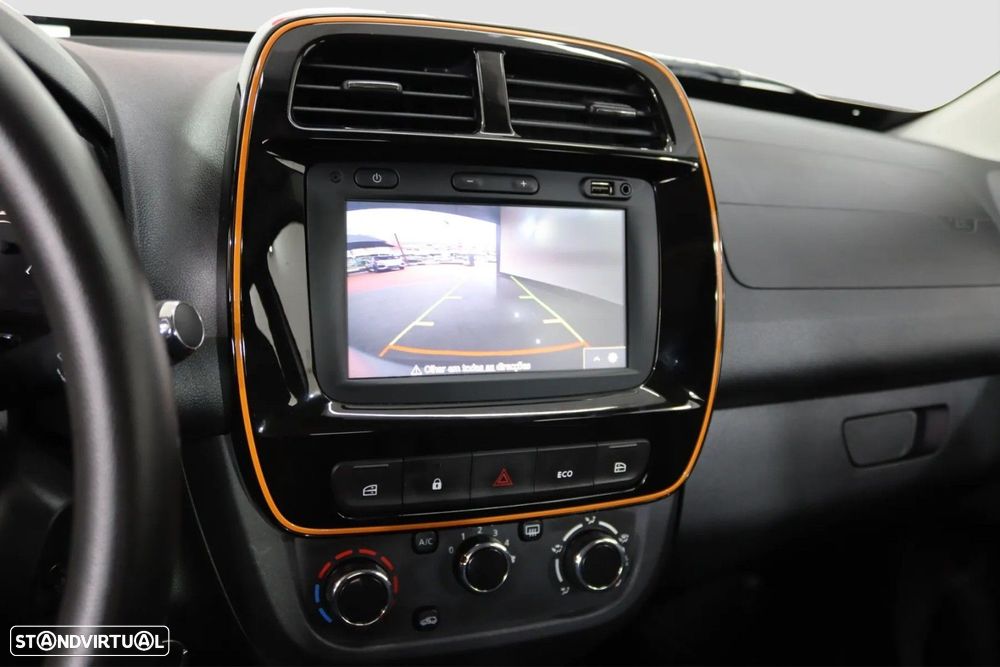Dacia Spring Comfort Plus - 13