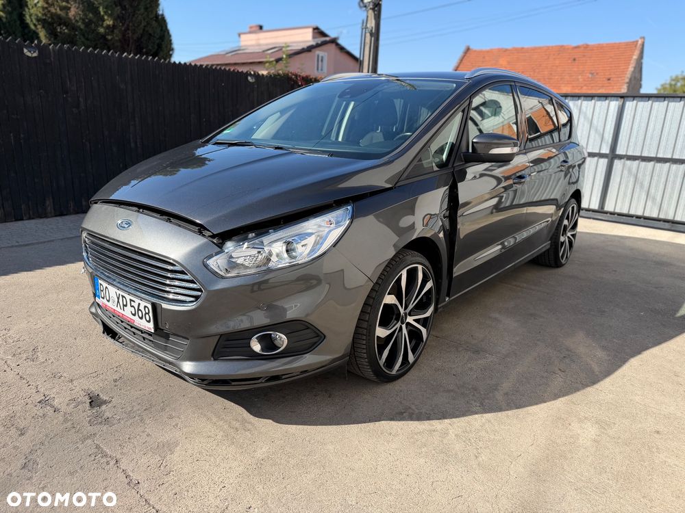 Ford S-Max