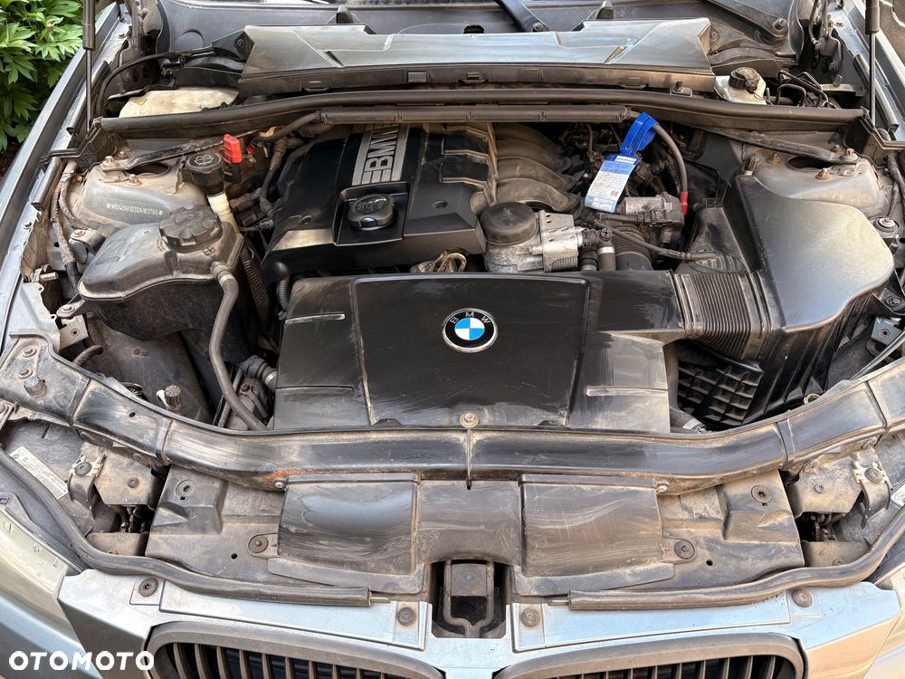 BMW Seria 3 - 12