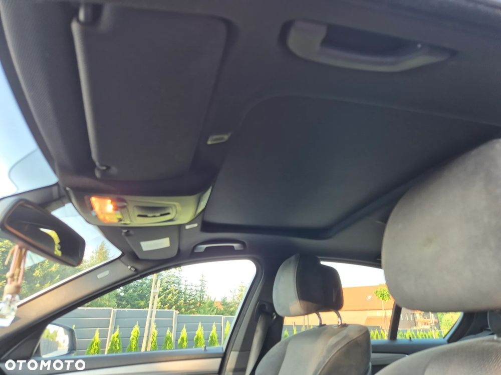 BMW Seria 5 - 30