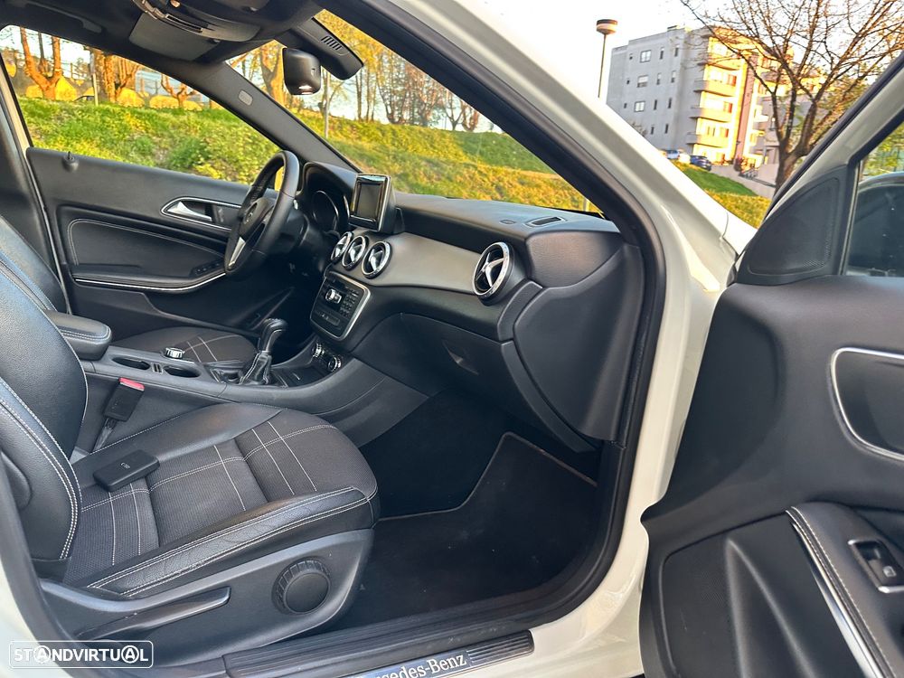 Mercedes-Benz GLA 200 (CDI) d Urban - 41