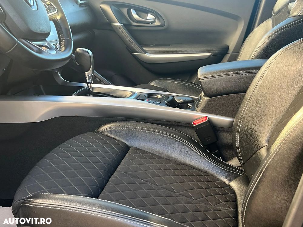 Renault Kadjar TCe EDC GPF Black Edition - 24