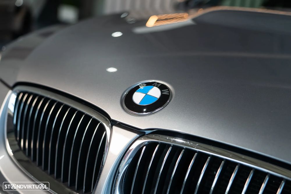 BMW M3 Auto - 4