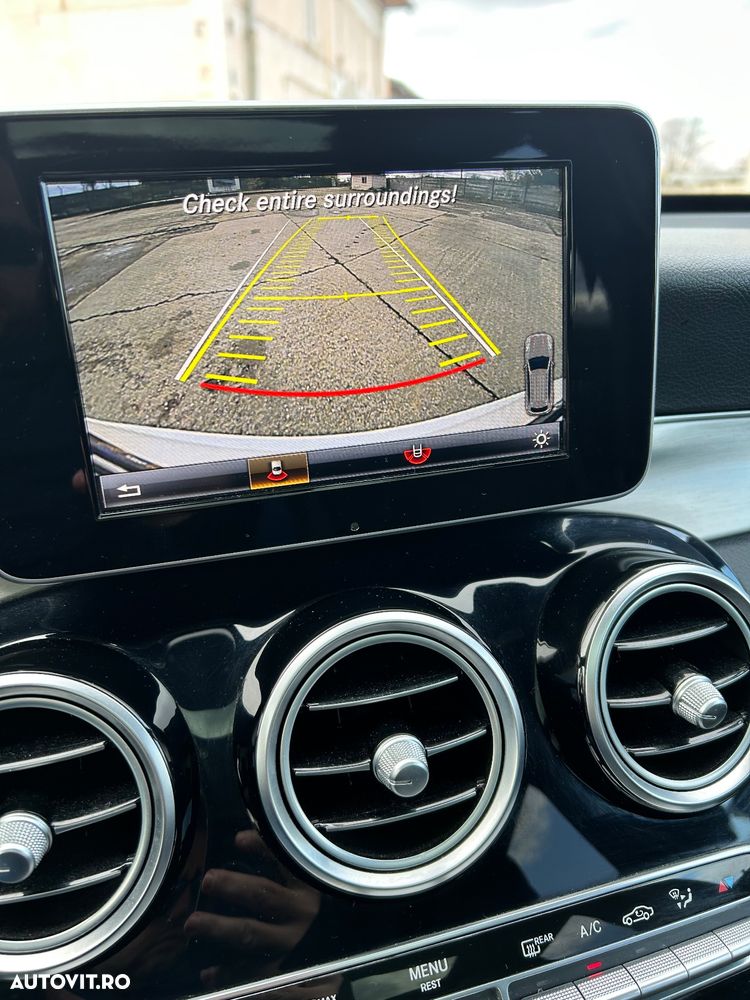 Mercedes-Benz GLC 250 d 4MATIC - 12