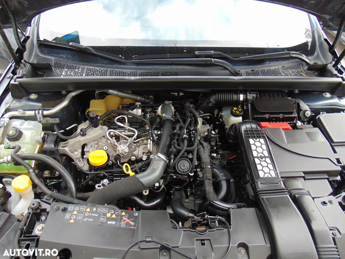 Renault Megane TCe 140 EDC GPF Intens - 11