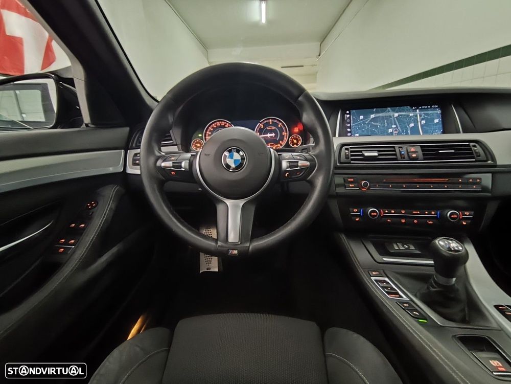 BMW 520 d Pack M - 13