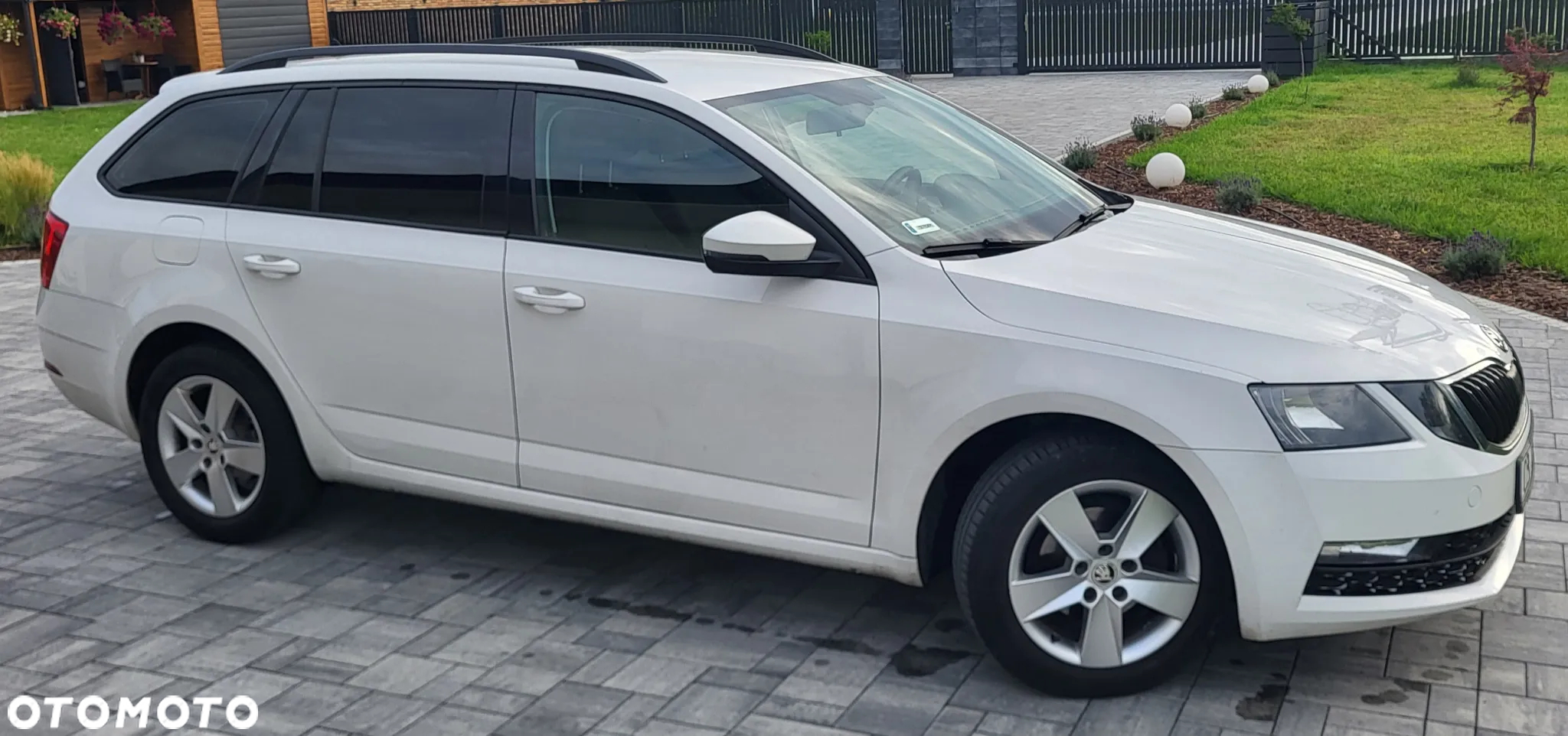 Skoda Octavia 1.6 TDI Active - 5