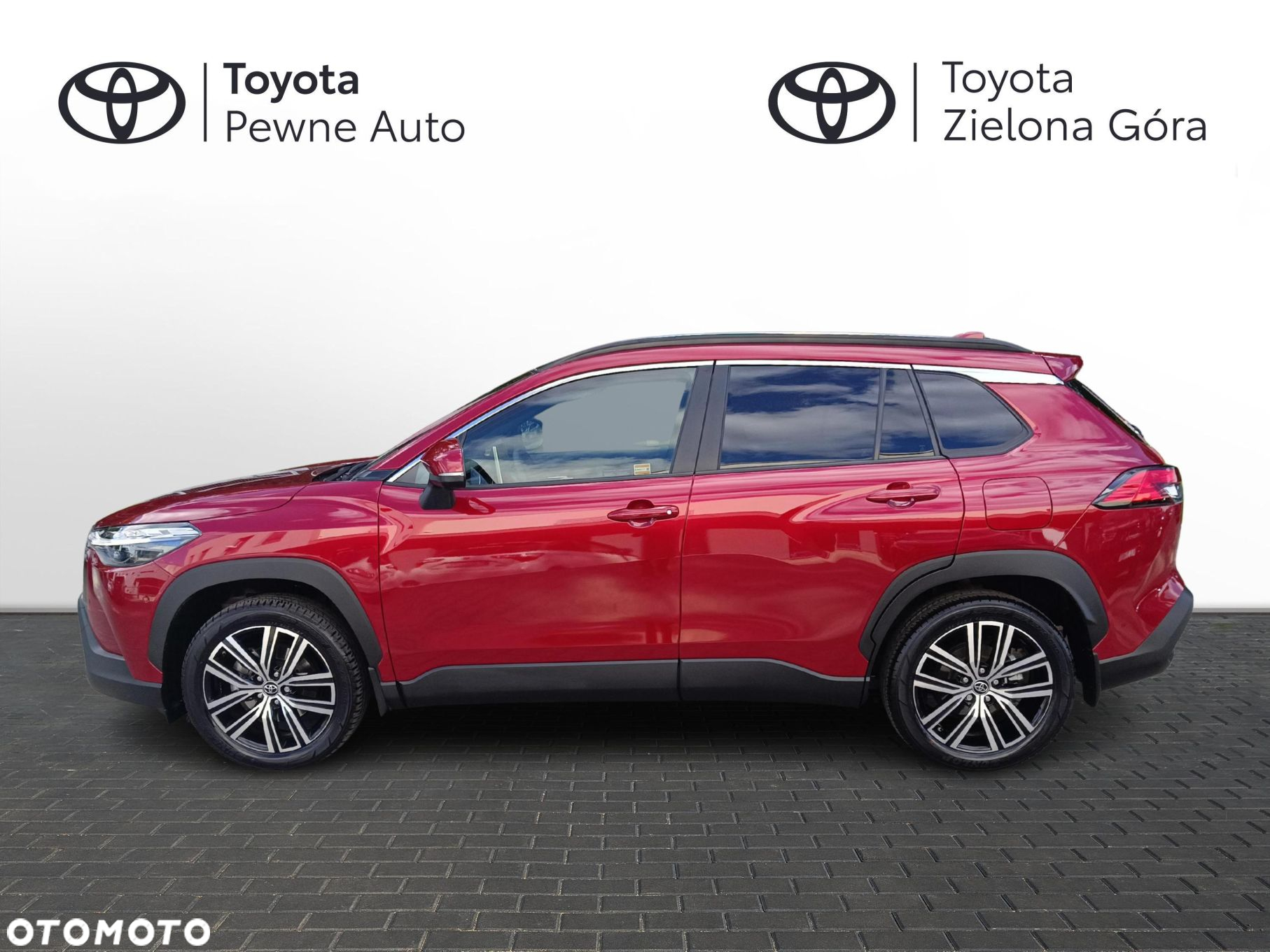 Toyota Corolla Cross 2.0 Hybrid Executive AWD - 2