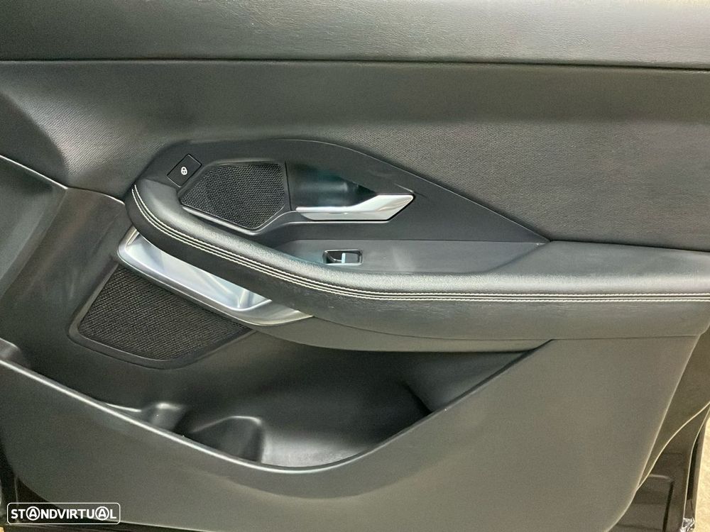 Jaguar E-Pace 2.0 i4D R-Dynamic - 23