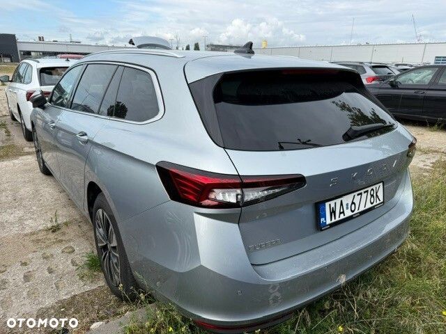 Skoda Superb 2.0 TDI SCR Selection DSG - 2