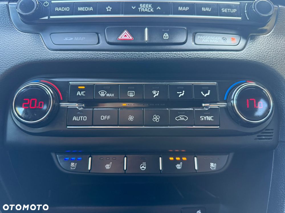 Kia ProCeed 1.4 T-GDI DCT7 OPF GT LINE - 23