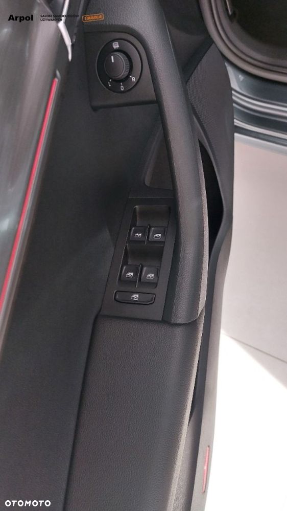 Skoda Octavia Combi 1.5 TSI ACT DSG Style - 8