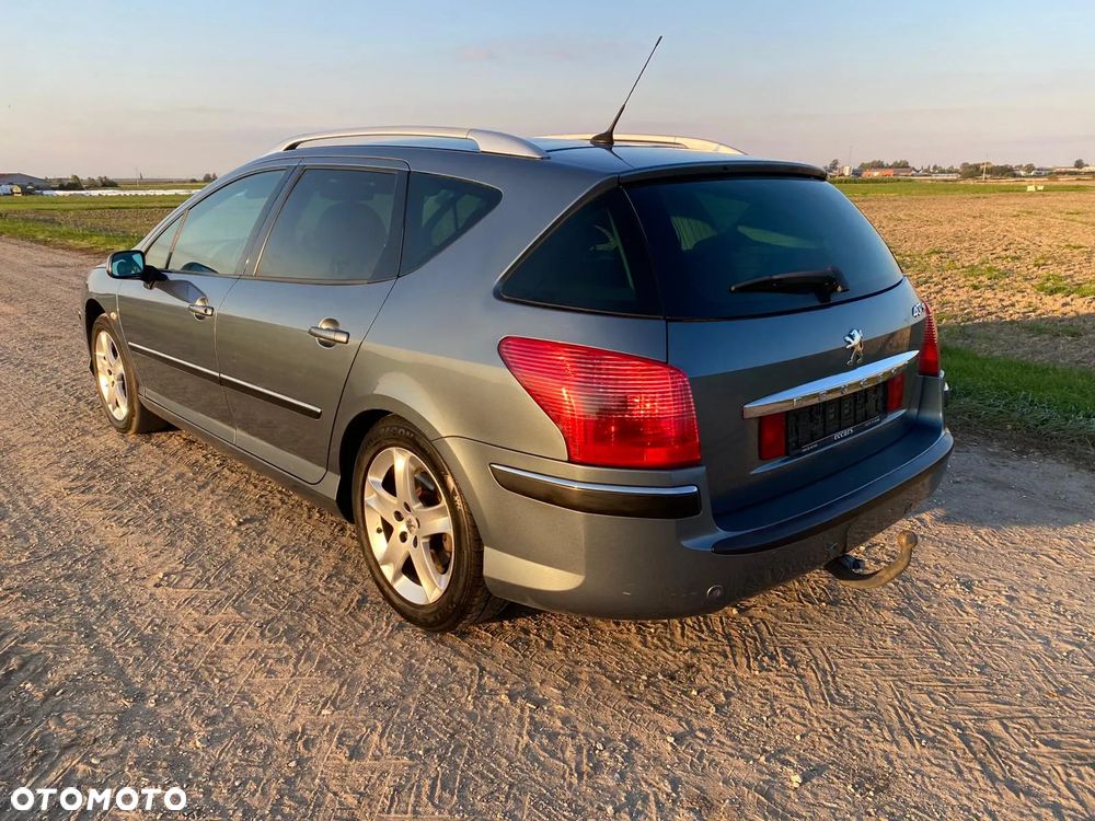 Peugeot 407 - 6