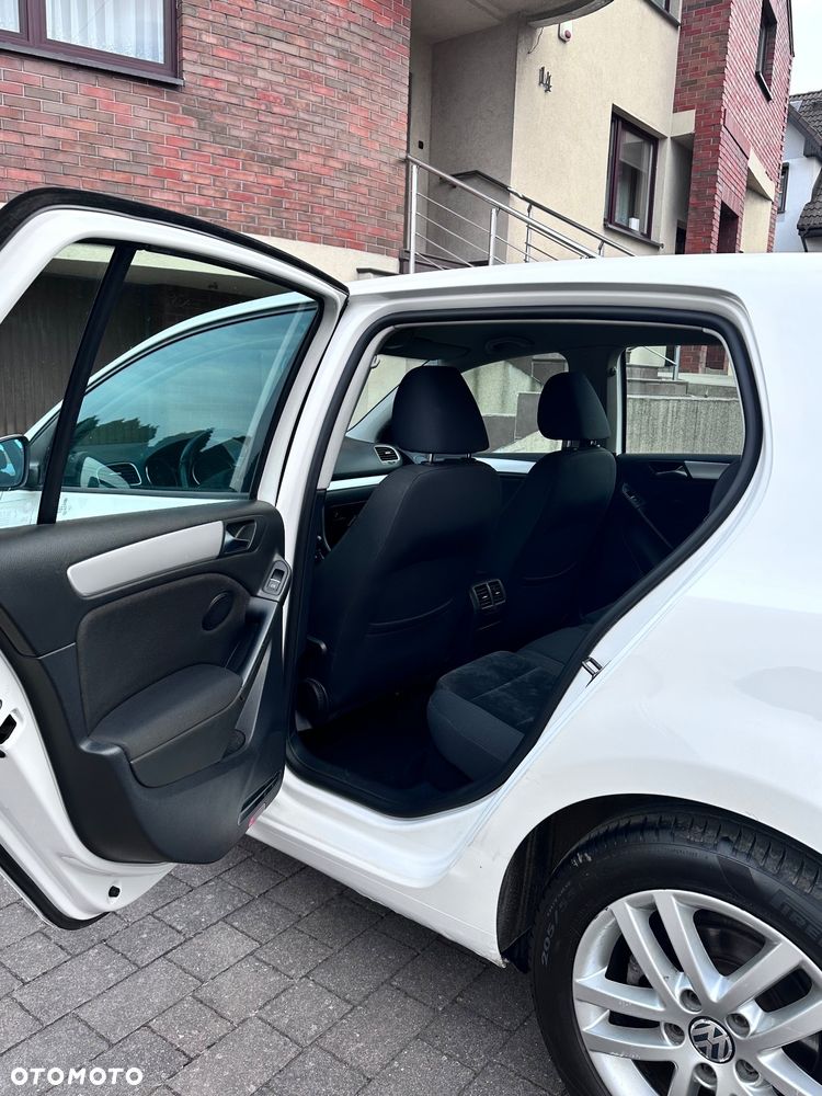 Volkswagen Golf 1.4 TSI Highline - 12