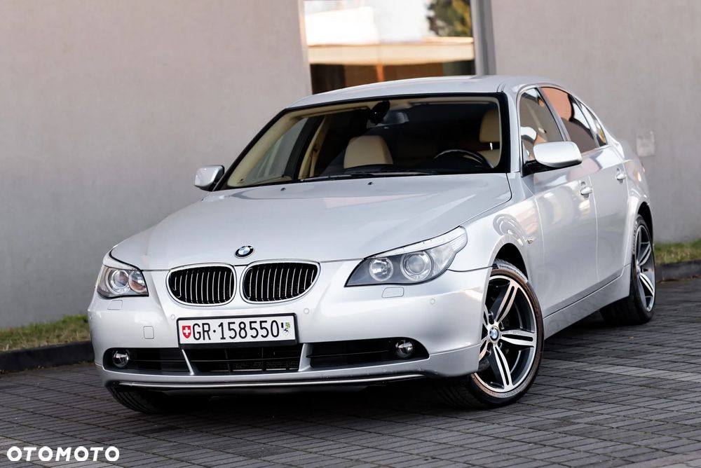 BMW Seria 5 525xi - 5