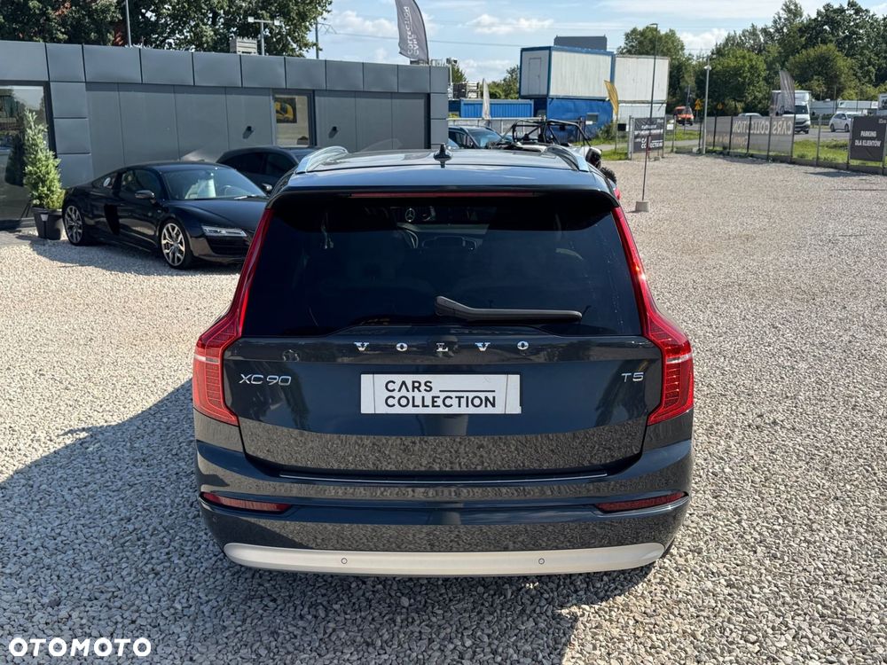 Volvo XC 90 - 5