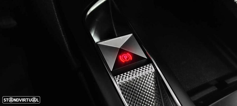 DS DS3 Crossback 1.2 PureTech Grand Chic EAT8 - 39