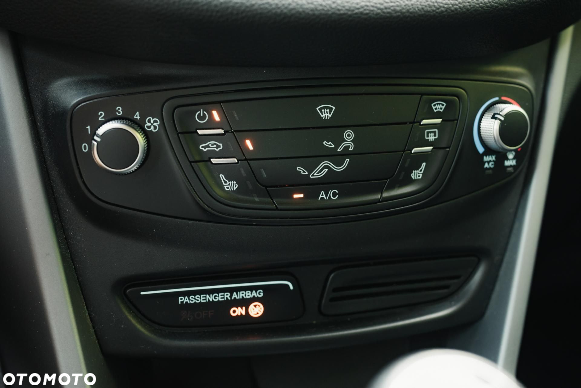 Ford B-MAX - 22