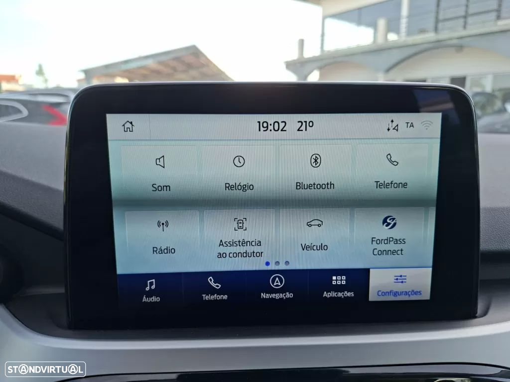 Ford Kuga 1.5 EcoBoost TREND - 28
