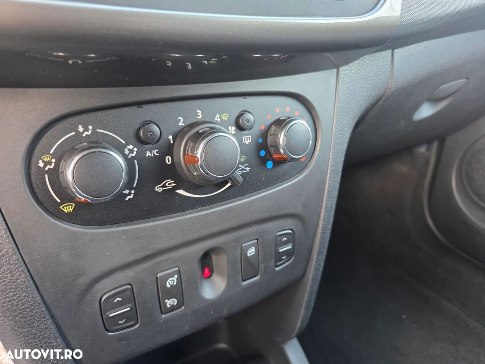 Dacia Logan MCV 0.9 TCe 90 CP Prestige - 20